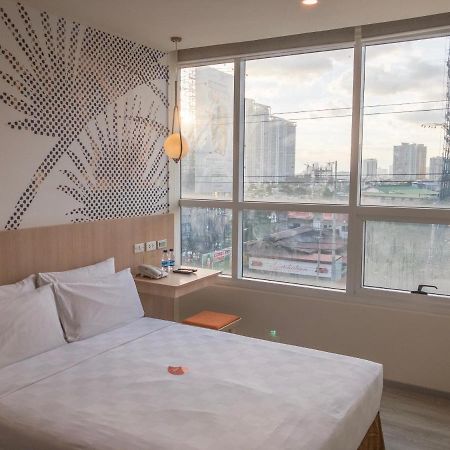 Go Hotels Plus Mandaluyong Manila Luaran gambar