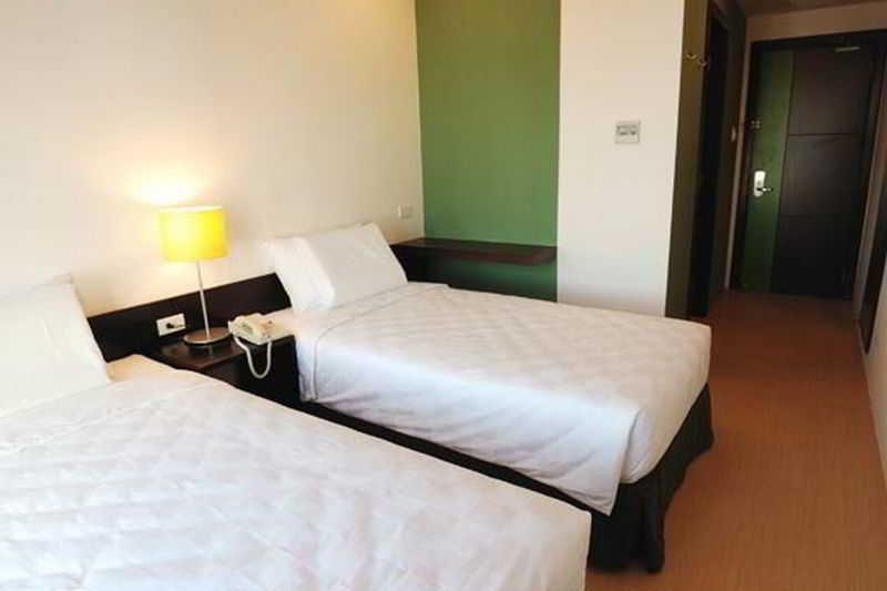 Go Hotels Plus Mandaluyong Manila Luaran gambar