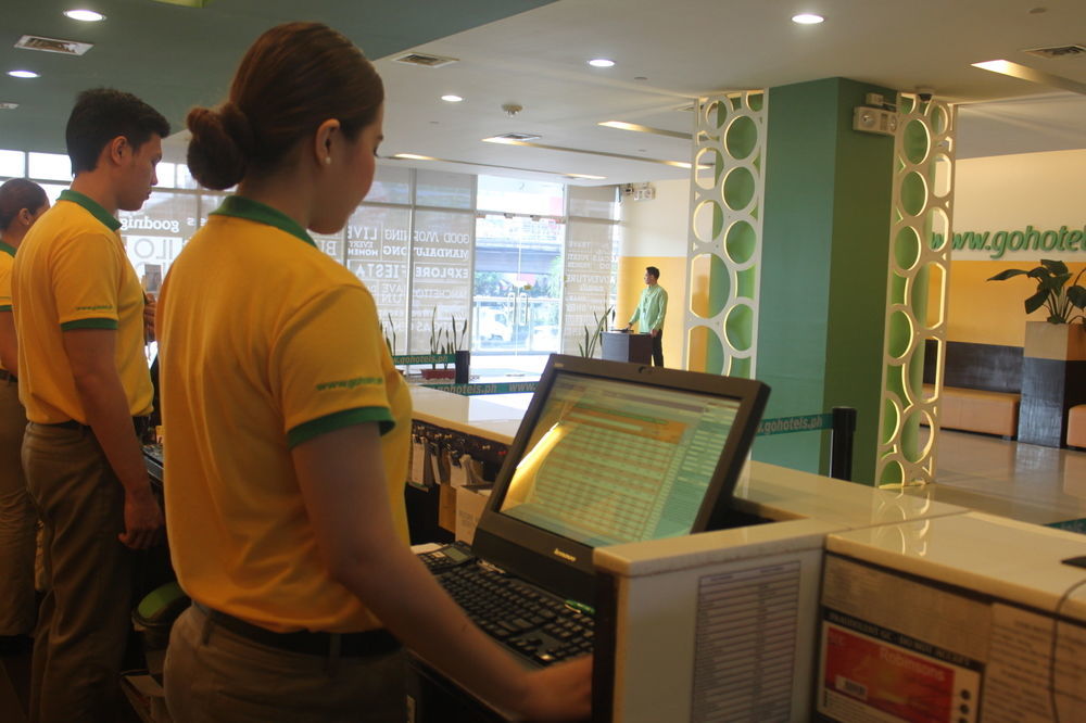Go Hotels Plus Mandaluyong Luaran gambar